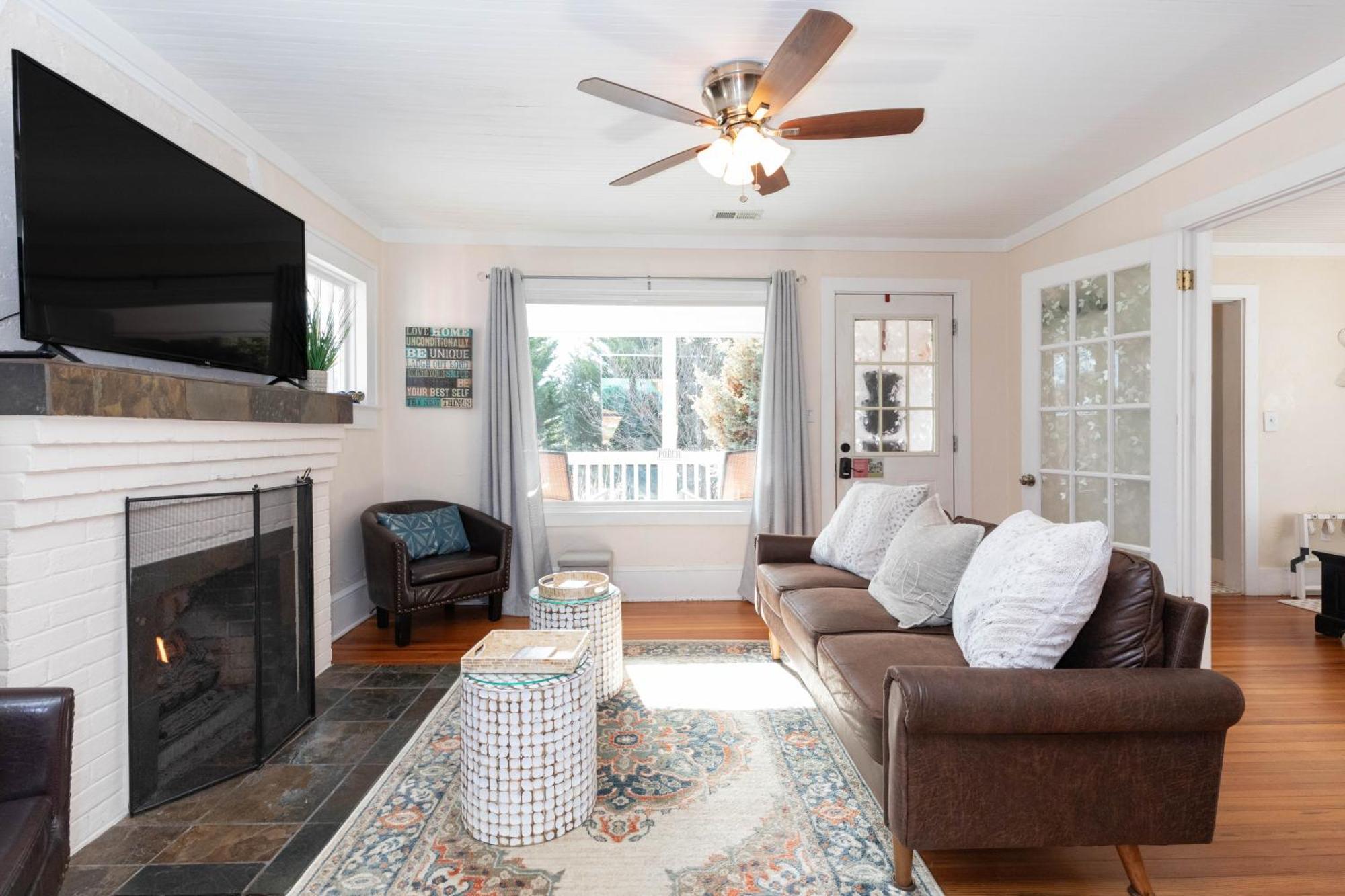 Candyland Cottage Candler Bagian luar foto